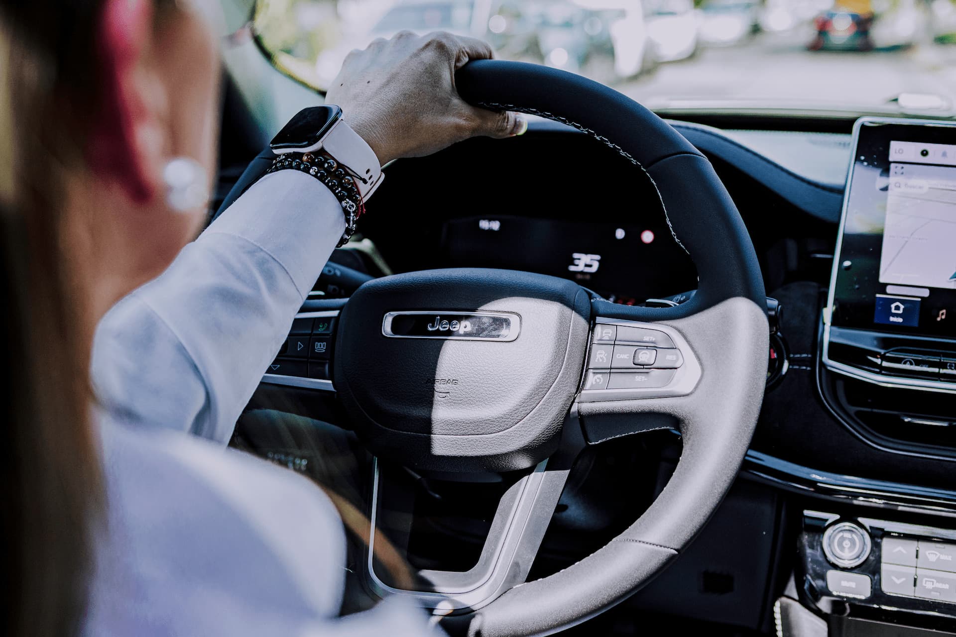 Formación Comercial Jeep Commander